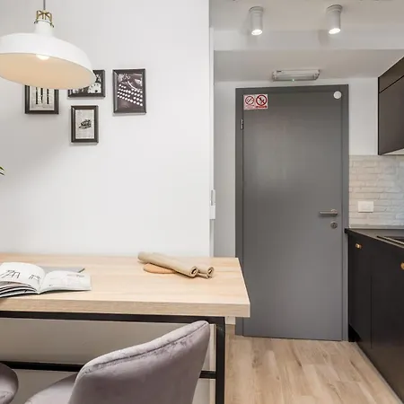 Apartamento Grota In The Center 2 *